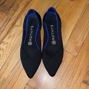 Rothy’s- The Point Flat (Black size 7.5)